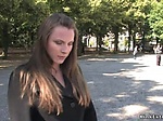 Brunette sucking outdoor in public 