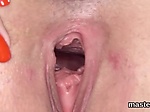 Wicked czech teen opens up her tight vagina to the unus 